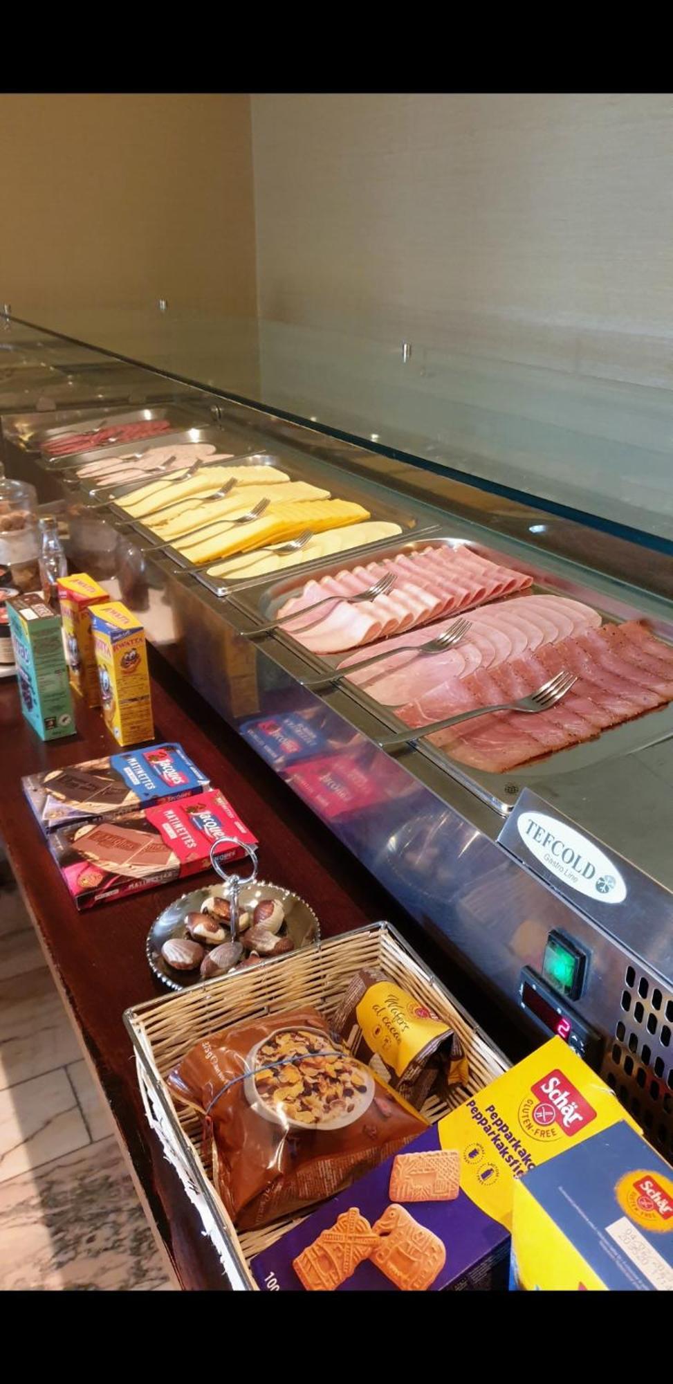伯尔伦姆酒店 圣特雷登 外观 照片